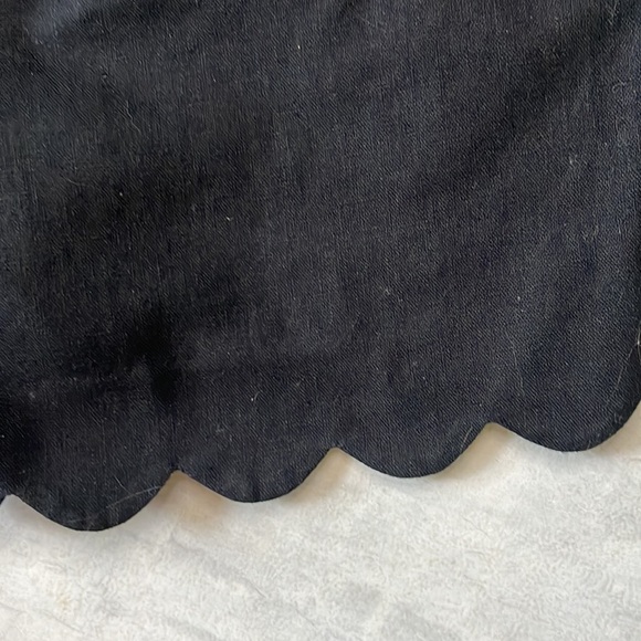 J. Crew  Shorts  Scalloped Hem  Linen/ cotton Black   4” Inseam     Size 4 NWOT - Picture 7 of 11